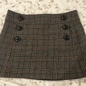 Gap 90s plaid mini skirt!
